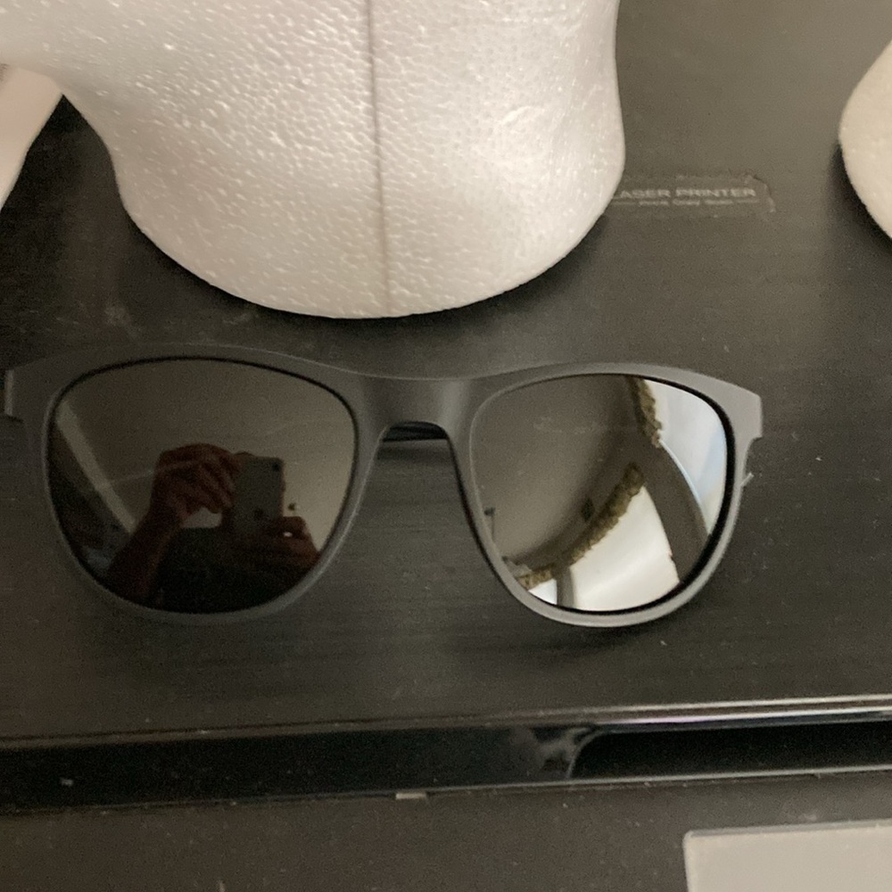Unisex polarized sunglasses